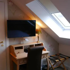 Hans Memling Hotel 3* Стандартный номер с 2 отдельными кроватями фото 12