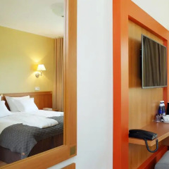 Oru Hotel 3* Улучшенный номер с двуспальной кроватью фото 2