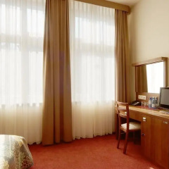 Hotel Alexander II 3* Стандартный номер с различными типами кроватей фото 4