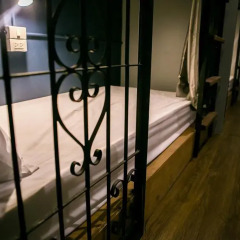 Silom Space Hostel Кровать в общем номере фото 5