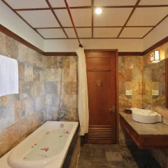 Golden Holiday Hotel & Spa 4* Номер Делюкс с двуспальной кроватью фото 2