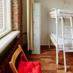 Hostel 5Th Floor Кровать в общем номере с двухъярусной кроватью фото 4