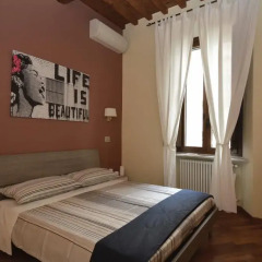 Апартаменты House and the City - Colosseum Apartments комната для гостей фото 2