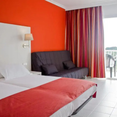 Hotel Club Sur Menorca Сан-Луис комната для гостей фото 2