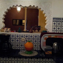 Отель Riad Les Portes De La Medina питание