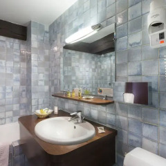 Odéon Hotel 3* Стандартный номер с различными типами кроватей фото 26