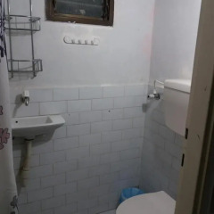 Отель Guest House Orlihome Хайфа ванная