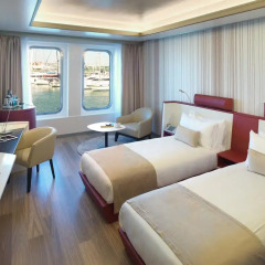 Отель Sunborn Gibraltar Стандартный номер с различными типами кроватей фото 2