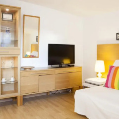 Апартаменты Ramblas Apartments Апартаменты с различными типами кроватей фото 8