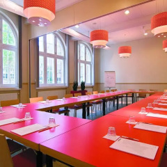 Отель Stayokay Amsterdam Oost Нидерланды, Амстердам - 1 отзыв об отеле, цены и фото номеров - забронировать отель Stayokay Amsterdam Oost онлайн помещение для мероприятий