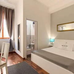 Отель YHR Suite 51 комната для гостей фото 2