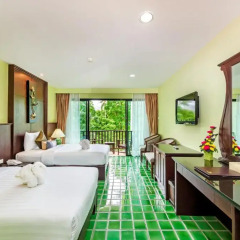 Отель Duangjitt Resort, Phuket 5* Улучшенный номер фото 3