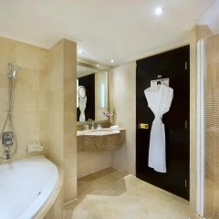 Radisson Blu Hotel & Resort 5* Люкс с различными типами кроватей фото 8