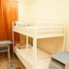 Moscow Home Hostel Tulskaya Стандартный номер с 2 отдельными кроватями (общая ванная комната) фото 3