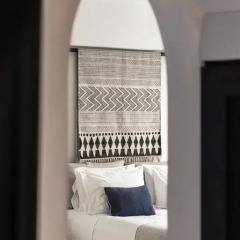 Отель Porto Fira Suites 4* Стандартный номер с различными типами кроватей фото 22