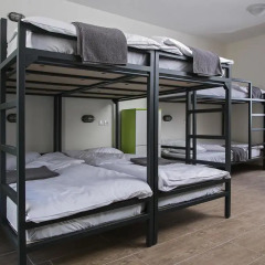 Хостел Varad INN Hostel and Cafe Кровать в общем номере фото 7
