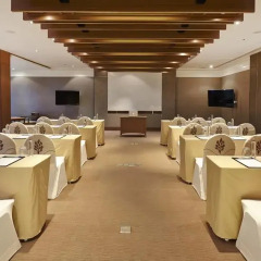 Woodlands Hotel & Resort Паттайя помещение для мероприятий