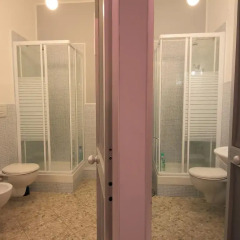 Отель Guest House Stazione Centrale Номер с общей ванной комнатой фото 3