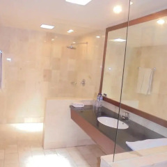 Отель Biyukukung Suite & Spa 4* Номер Делюкс с различными типами кроватей фото 5