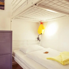 Lisbon Chillout Hostel Кровать в общем номере фото 29