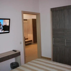 Гостиница East Gate 4* Номер Делюкс с различными типами кроватей фото 10