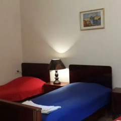 Отель Natalie's Guest house комната для гостей фото 4