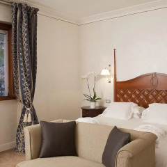 Отель Terme di Saturnia Spa & Golf Resort 5* Номер Делюкс с двуспальной кроватью фото 5