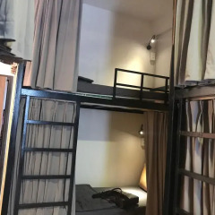 Wanderlust Saigon Hostel Кровать в общем номере с двухъярусной кроватью фото 4