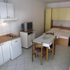 Апартаменты Apartments Pino Студия с различными типами кроватей фото 19