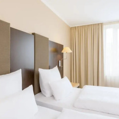 Отель NH Collection Berlin Mitte Am Checkpoint Charlie 4* Стандартный номер с разными типами кроватей фото 4