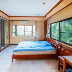 Отель Yellow Villa With Pool In Rawai комната для гостей фото 2