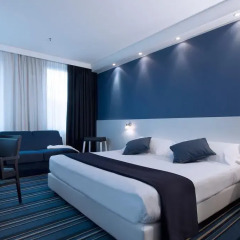 CDH Hotel Milano Niguarda 4* Номер категории Эконом с различными типами кроватей