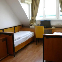 Отель Carlton Opera 3* Номер категории Эконом с различными типами кроватей фото 2