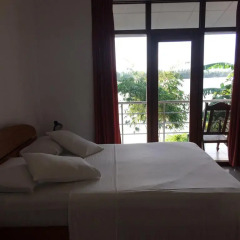 Отель Riverside Inn Fuji 3* Номер Делюкс с различными типами кроватей фото 5