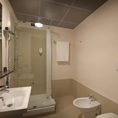 B&B Hotel Firenze City Center 3* Стандартный номер с различными типами кроватей фото 2
