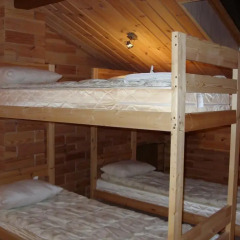 Your Хостел Кровать в общем номере двухъярусные кровати фото 12