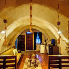 Отель Adanos Konuk Evi 3* Номер Делюкс фото 2