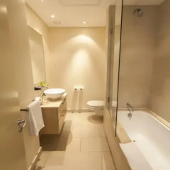 Mandela Rhodes Place Hotel 4* Улучшенные апартаменты с различными типами кроватей фото 28