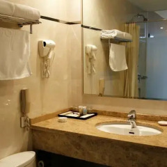 Jingtailong International Hotel ванная фото 2