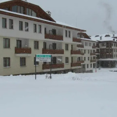 Отель Panorama Apartments Болгария, Чепеларе - отзывы, цены и фото номеров - забронировать отель Panorama Apartments онлайн парковка