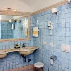 Hotel Rufolo Равелло ванная