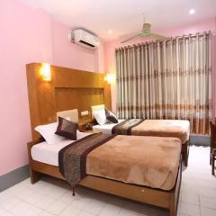 Garden Hotel 2* Улучшенный номер с различными типами кроватей фото 2