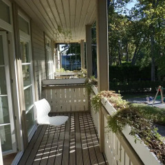 Отель Aparthotel Wooden Villa балкон