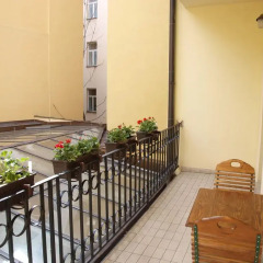 ANTIK Old Town hotel балкон
