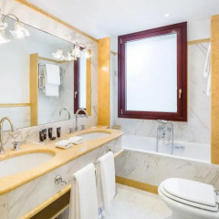 Baglioni Hotel Luna ванная