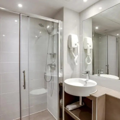 Hotel d'Amiens 3* Стандартный номер двуспальная кровать