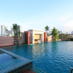 Апартаменты Montara Executive Serviced Apartment бассейн