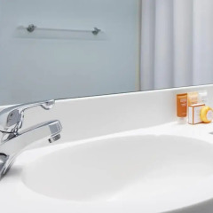 Отель Club Quarters, Central Loop 4* Стандартный номер с различными типами кроватей фото 7