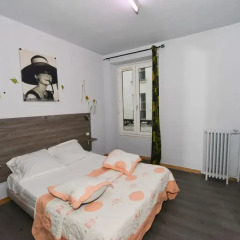 Hotel De La Poste Стандартный номер с двуспальной кроватью