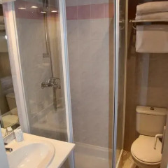 Отель Bristol Nice 2* Стандартный номер с различными типами кроватей фото 24